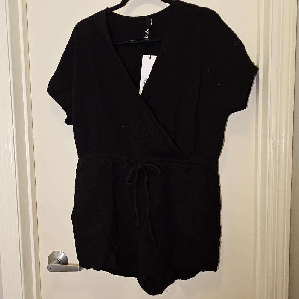 Bobi drawstring surplice romper Black NWT